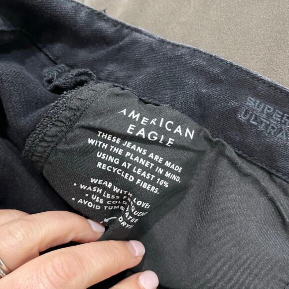 American Eagle Super High-Rise Ultra Wide Leg Jeans Black Denim Sz 12 Short - Picture 3 of 9